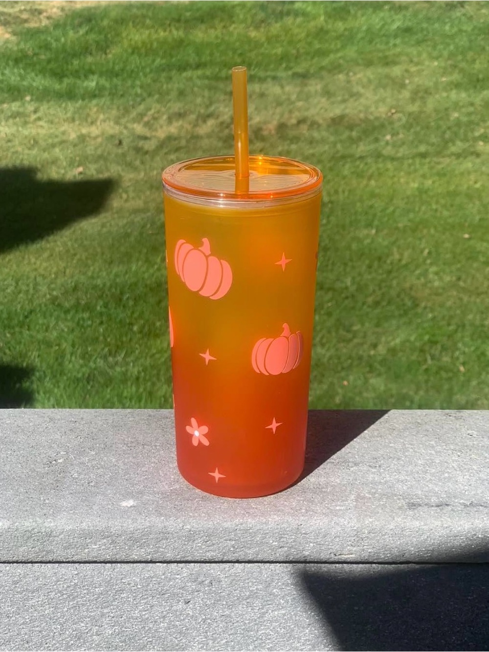 Ombré Pumpkin Tumbler – Fall Edition